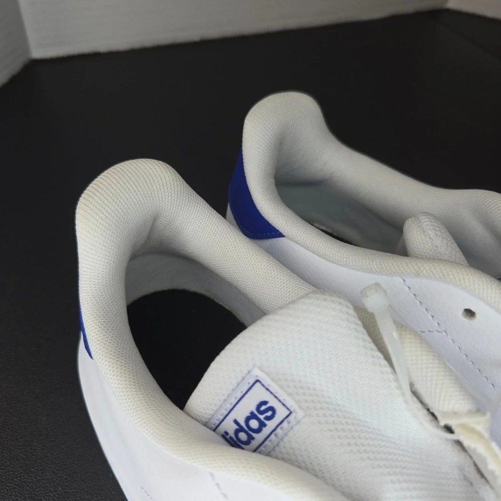 NWT Adidas Urban‎ Court IF9790 White Blue Leather Sneakers Mens Size 10